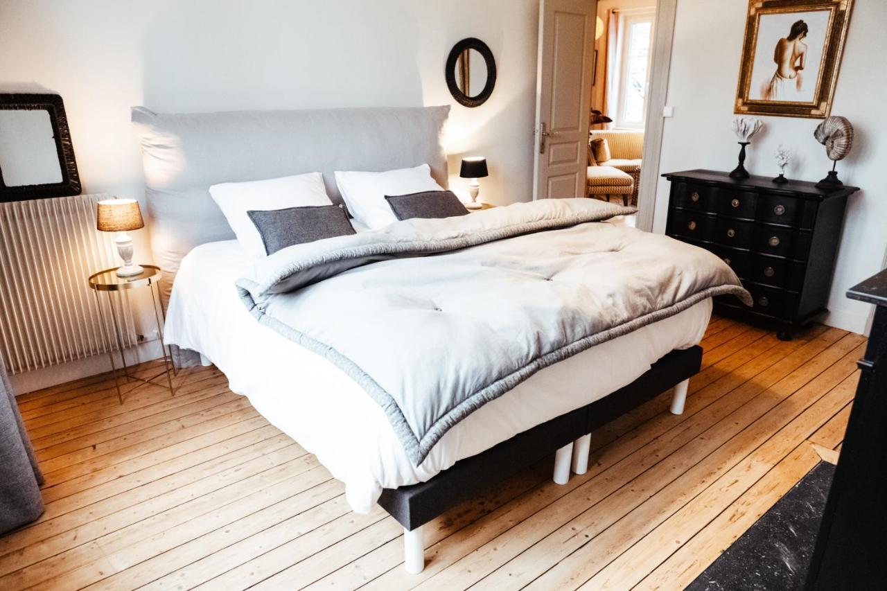 Les Apparts D 'Agnes - Carmen Honfleur Exterior photo